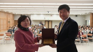 황명선 논산시장, 지방자치단체장 최초 문해교육상 수상